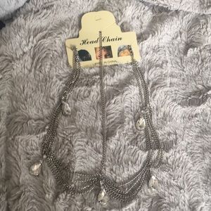 Head Chain